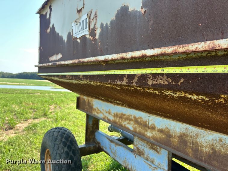 image for item ET3049 DMI gravity wagon