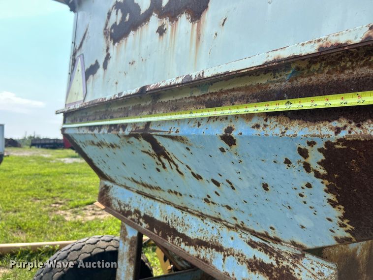 image for item ET3049 DMI gravity wagon