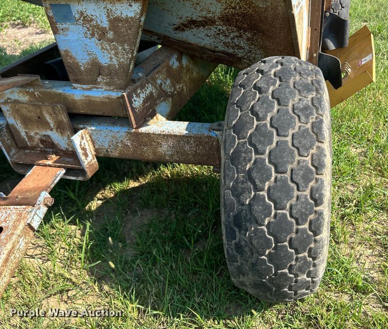 image for item ET3049 DMI gravity wagon