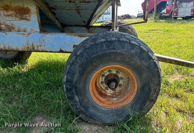 image for item ET3049 DMI gravity wagon