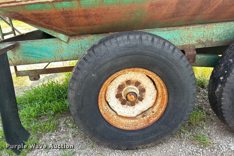 image for item ET3050 Triggs gravity wagon