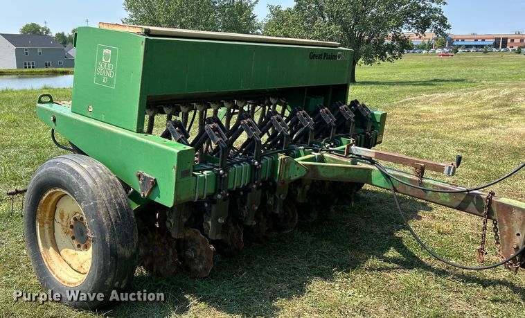 image for item ET3051 Great Plains Solid Stand 10 no-till grain drill