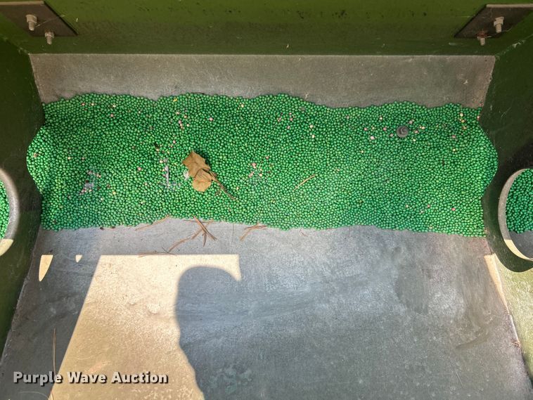 image for item ET3051 Great Plains Solid Stand 10 no-till grain drill