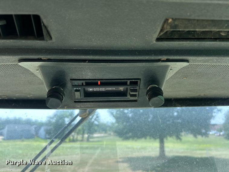 image for item ET3053 1980 John Deere 7720 Turbo combine