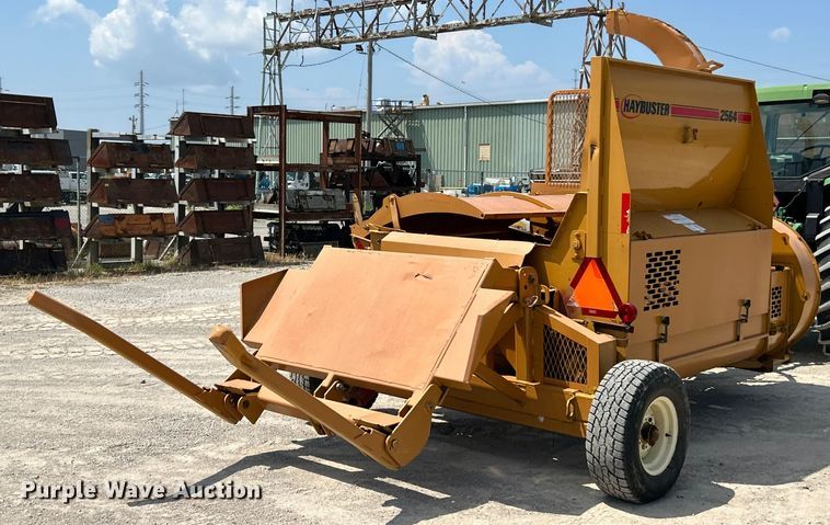 image for item ET3061 DuraTech Haybuster 2564 bale processor