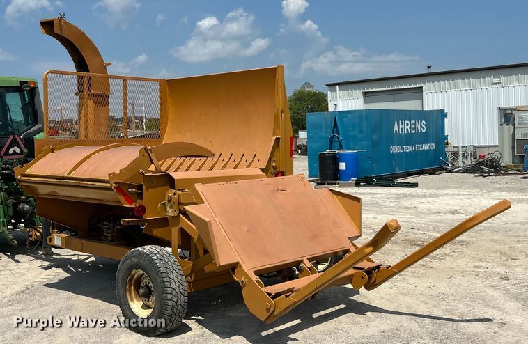 image for item ET3061 DuraTech Haybuster 2564 bale processor