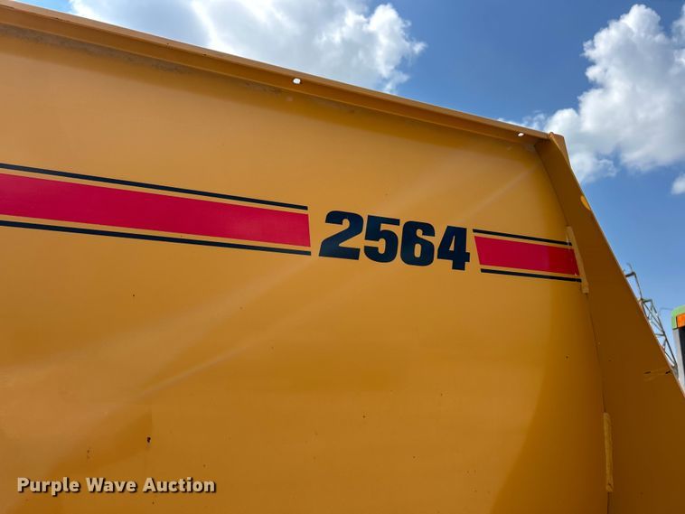 image for item ET3061 DuraTech Haybuster 2564 bale processor