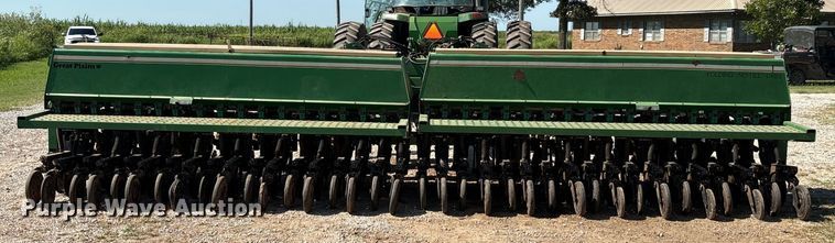 image for item EU0030 Great Plains 2SNT24 grain drill