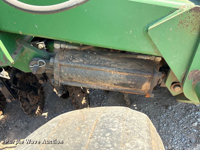 image for item EU0030 Great Plains 2SNT24 grain drill