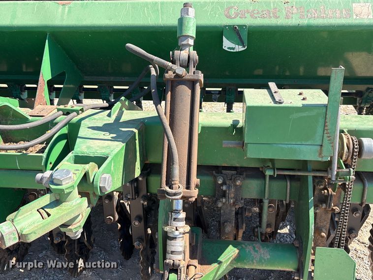image for item EU0030 Great Plains 2SNT24 grain drill