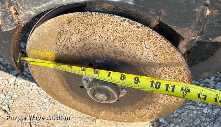 image for item EU0030 Great Plains 2SNT24 grain drill