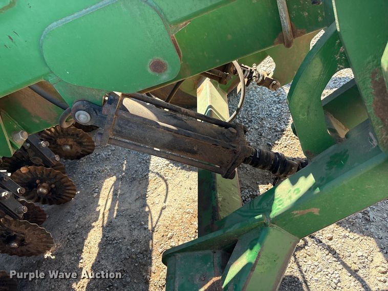 image for item EU0030 Great Plains 2SNT24 grain drill