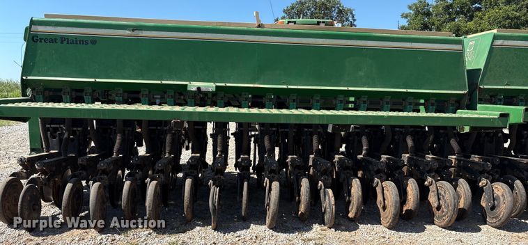 image for item EU0030 Great Plains 2SNT24 grain drill