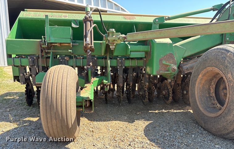 image for item EU0030 Great Plains 2SNT24 grain drill