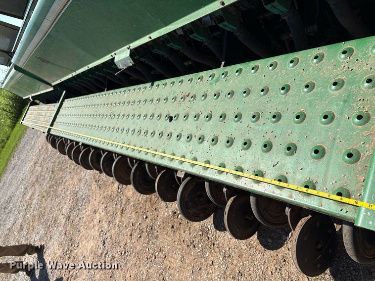 image for item EU0030 Great Plains 2SNT24 grain drill