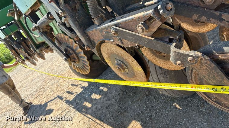 image for item EU0030 Great Plains 2SNT24 grain drill