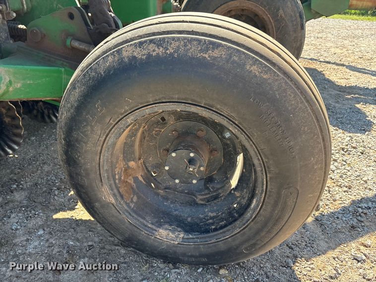 image for item EU0030 Great Plains 2SNT24 grain drill