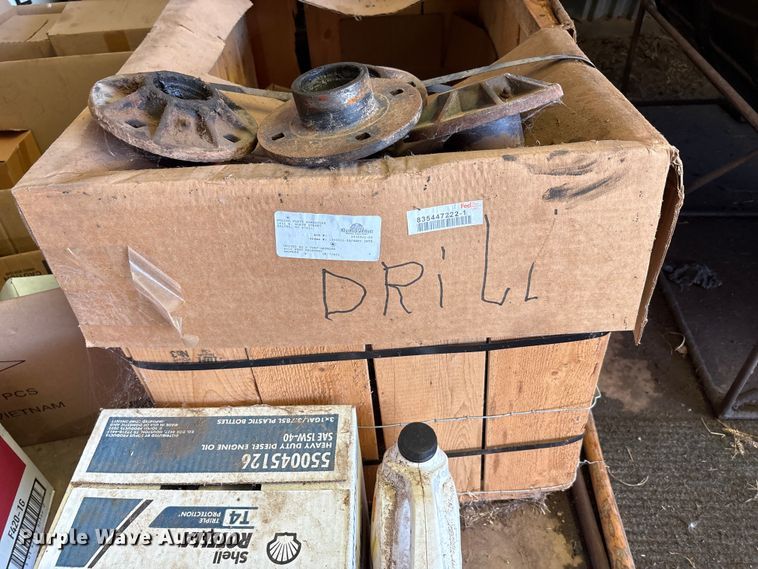 image for item EU0030 Great Plains 2SNT24 grain drill