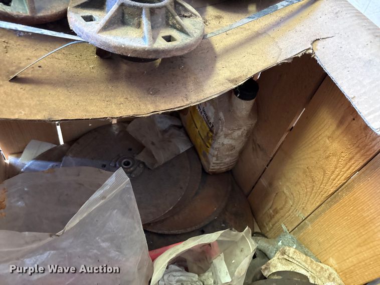 image for item EU0030 Great Plains 2SNT24 grain drill