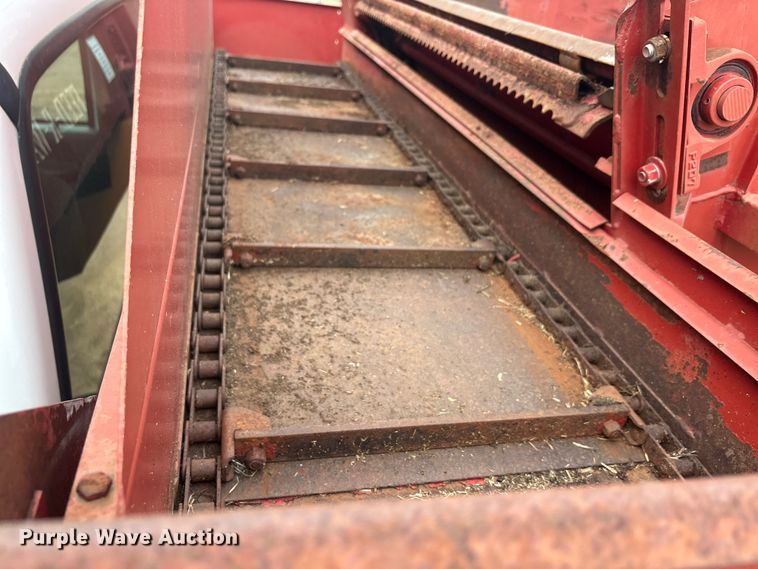 image for item EU0079 2005 Ford F650 Super Duty feed mixer truck