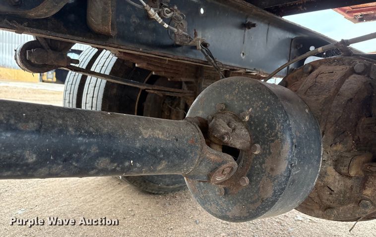 image for item EU0079 2005 Ford F650 Super Duty feed mixer truck