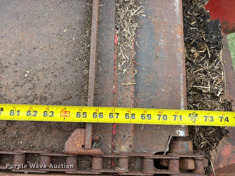 image for item EU0079 2005 Ford F650 Super Duty feed mixer truck