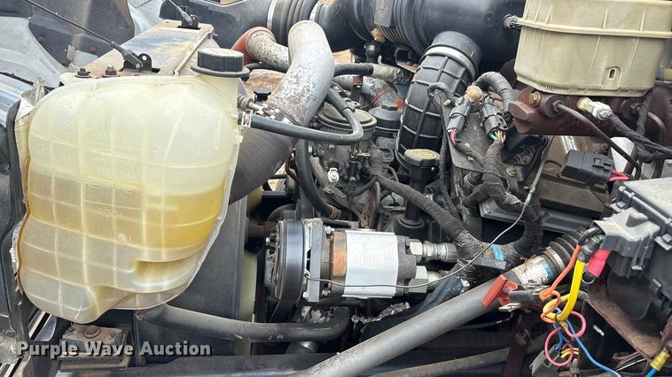 image for item EU0079 2005 Ford F650 Super Duty feed mixer truck