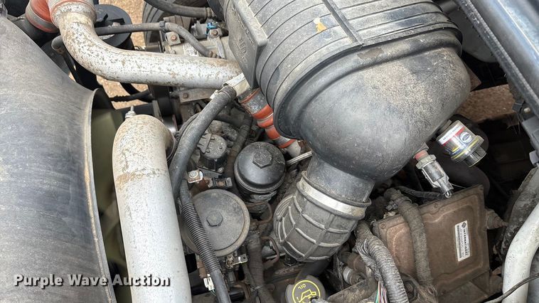 image for item EU0079 2005 Ford F650 Super Duty feed mixer truck