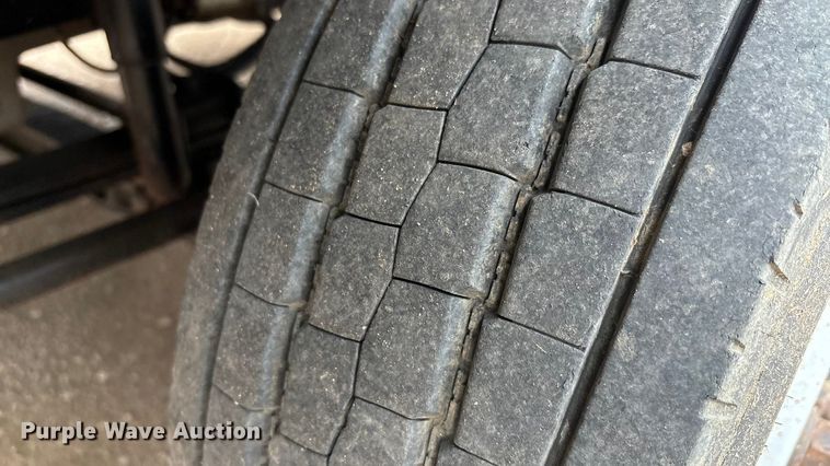 image for item EU0079 2005 Ford F650 Super Duty feed mixer truck