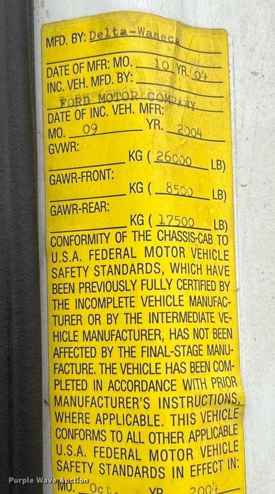 image for item EU0079 2005 Ford F650 Super Duty feed mixer truck