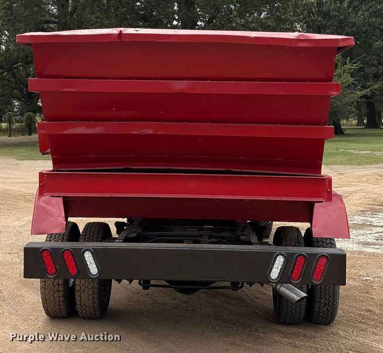 image for item EU0080 1999 Dodge Ram 3500 feed mixer pickup truck