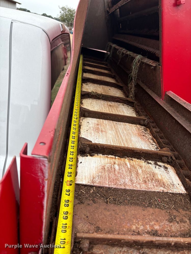 image for item EU0080 1999 Dodge Ram 3500 feed mixer pickup truck