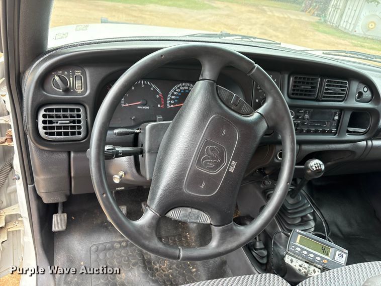 image for item EU0080 1999 Dodge Ram 3500 feed mixer pickup truck