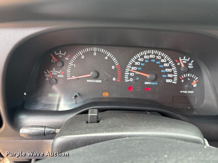 image for item EU0080 1999 Dodge Ram 3500 feed mixer pickup truck