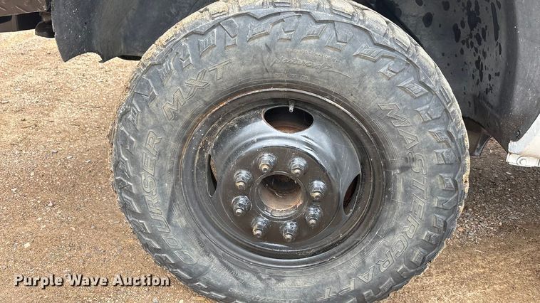 image for item EU0080 1999 Dodge Ram 3500 feed mixer pickup truck