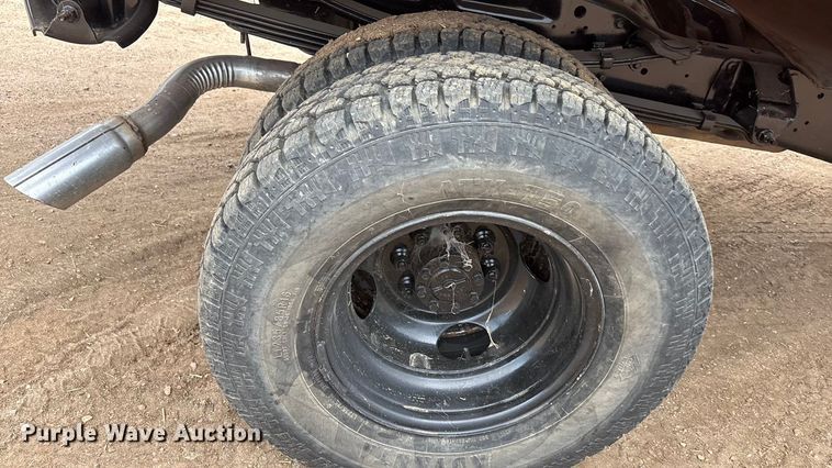 image for item EU0080 1999 Dodge Ram 3500 feed mixer pickup truck