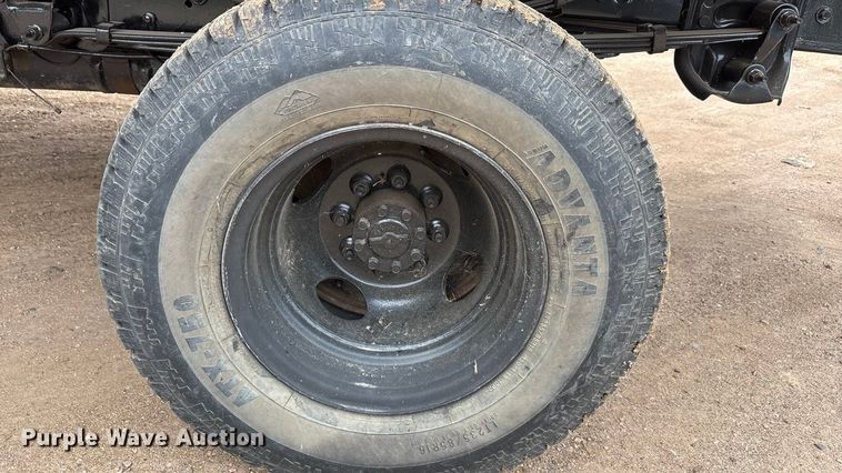 image for item EU0080 1999 Dodge Ram 3500 feed mixer pickup truck