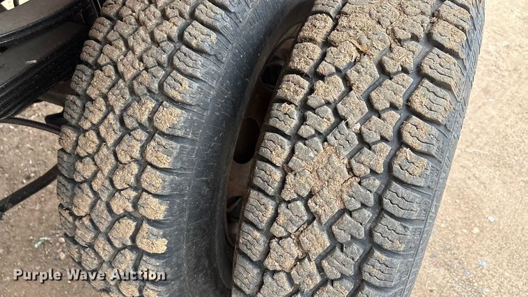 image for item EU0080 1999 Dodge Ram 3500 feed mixer pickup truck