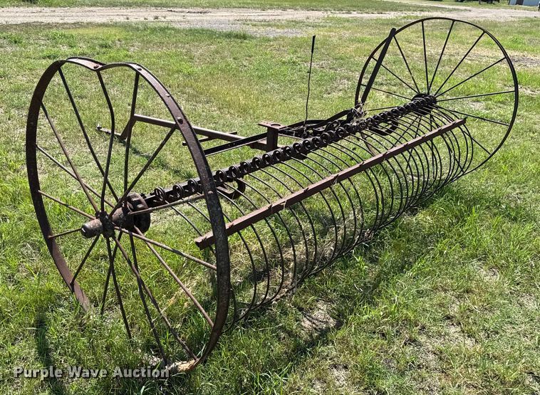 image for item EU2122 Hay rake