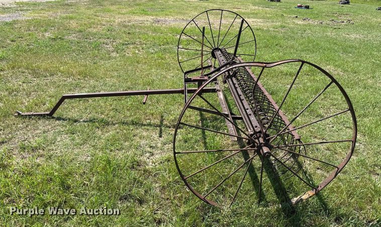 image for item EU2122 Hay rake