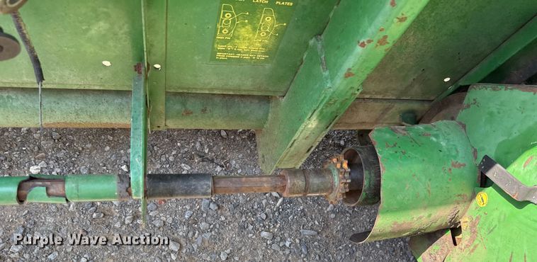 image for item EU2130 1987 John Deere 7720 Titan II combine