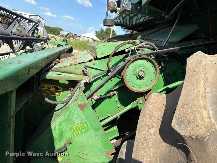 image for item EU2130 1987 John Deere 7720 Titan II combine