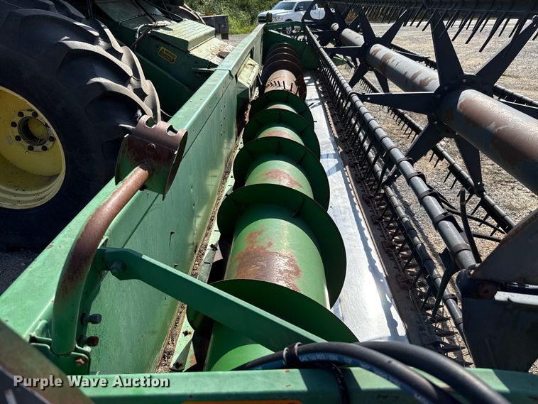 image for item EU2130 1987 John Deere 7720 Titan II combine