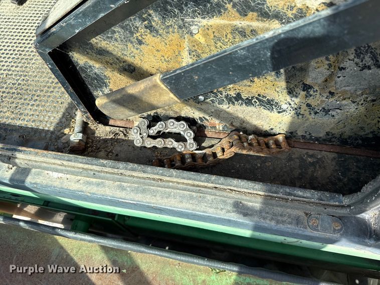 image for item EU2130 1987 John Deere 7720 Titan II combine