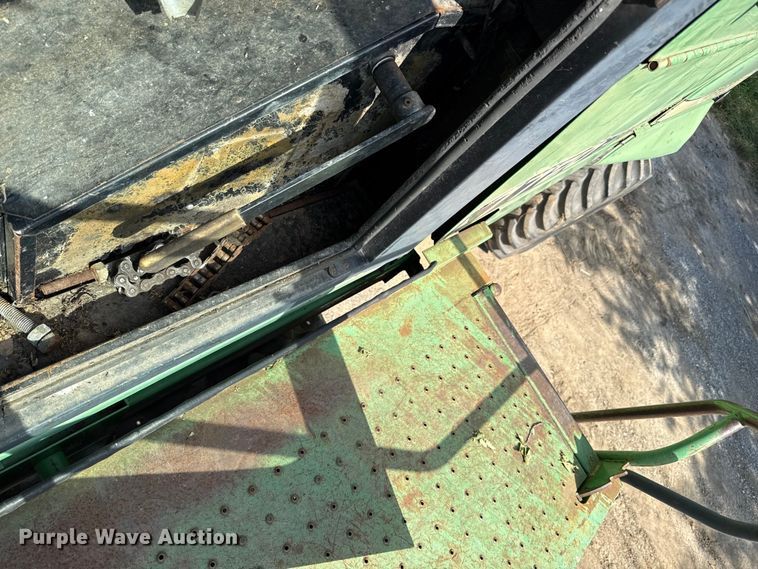 image for item EU2130 1987 John Deere 7720 Titan II combine