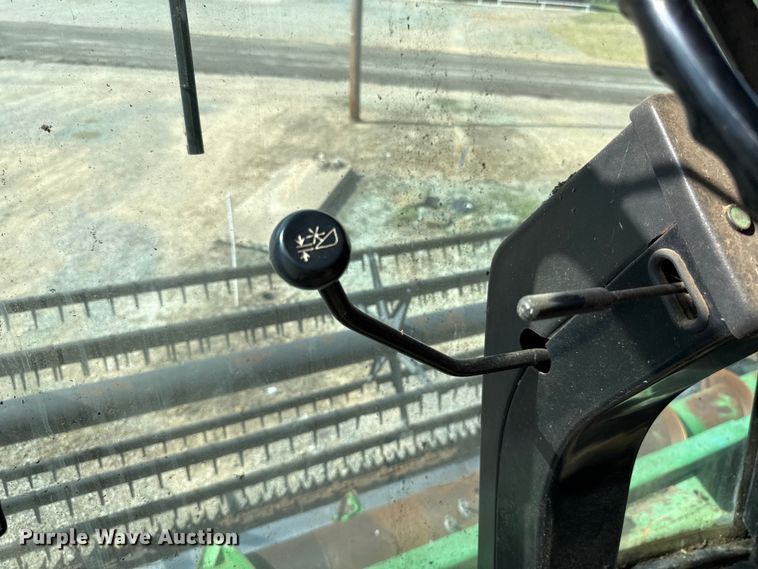 image for item EU2130 1987 John Deere 7720 Titan II combine