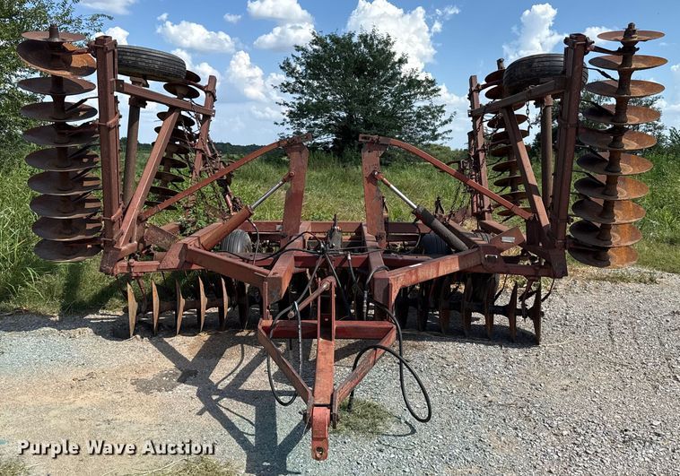 image for item EU2131 International 490 tandem disk