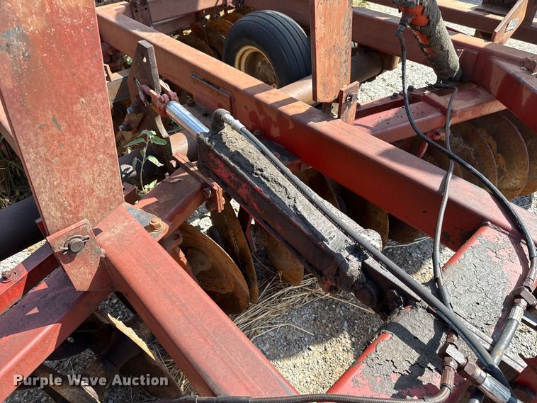 image for item EU2131 International 490 tandem disk