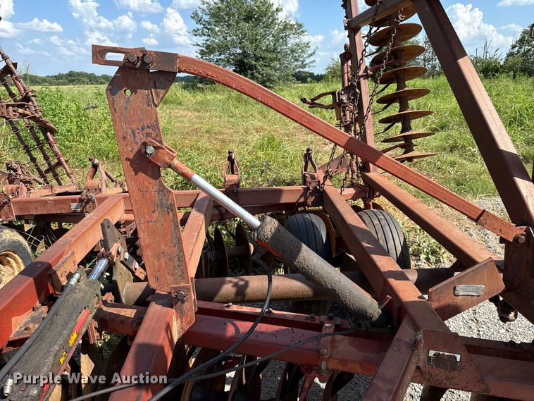 image for item EU2131 International 490 tandem disk