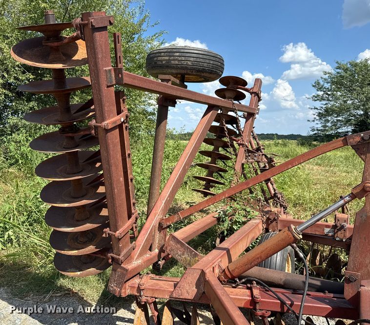 image for item EU2131 International 490 tandem disk